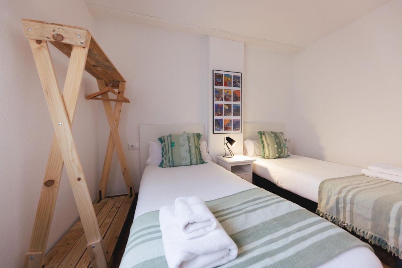 Bravissimo Pont De La Princesa, Comfortable 3-Bedroom Apartment Girona Exterior photo
